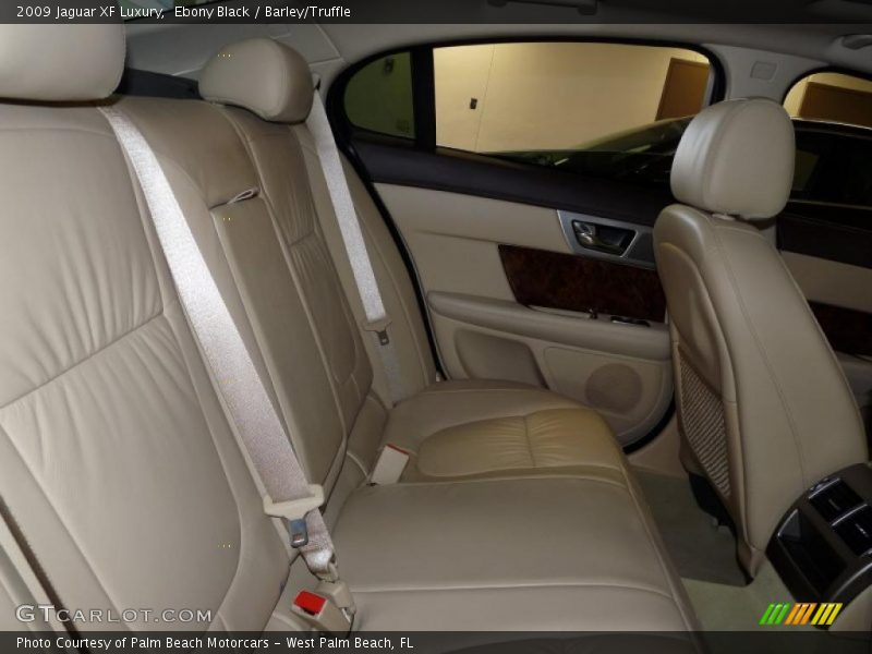 Ebony Black / Barley/Truffle 2009 Jaguar XF Luxury