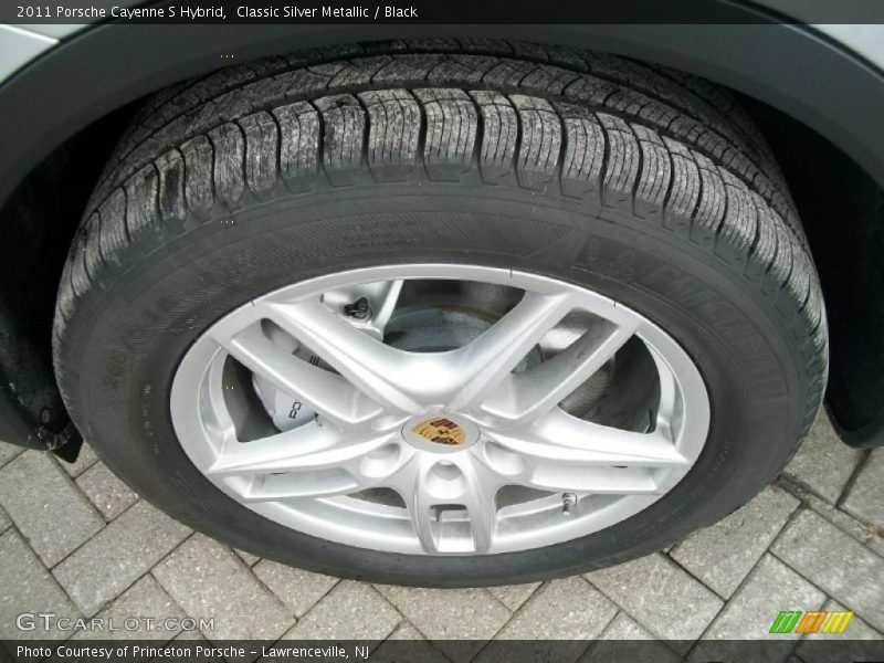 Classic Silver Metallic / Black 2011 Porsche Cayenne S Hybrid