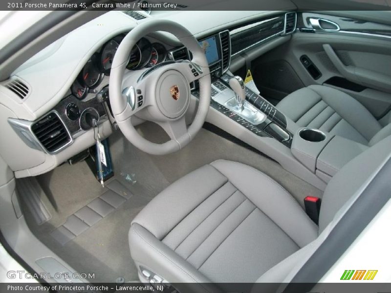 Platinum Grey Interior - 2011 Panamera 4S 
