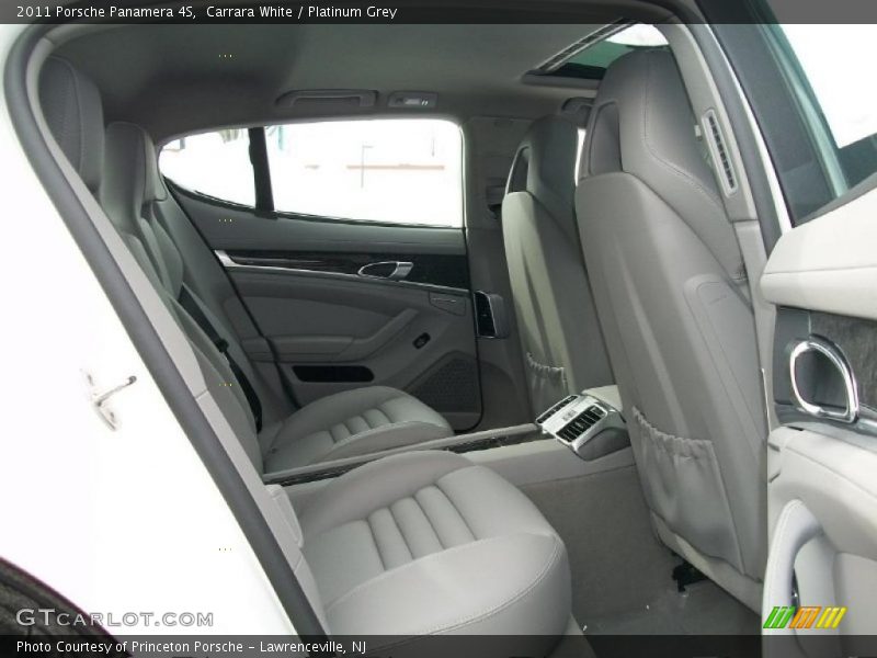  2011 Panamera 4S Platinum Grey Interior