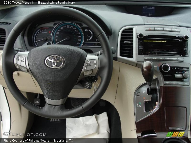 Dashboard of 2010 Venza I4