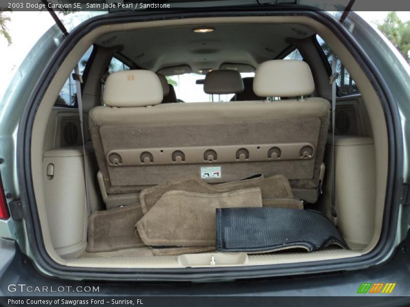 Satin Jade Pearl / Sandstone 2003 Dodge Caravan SE