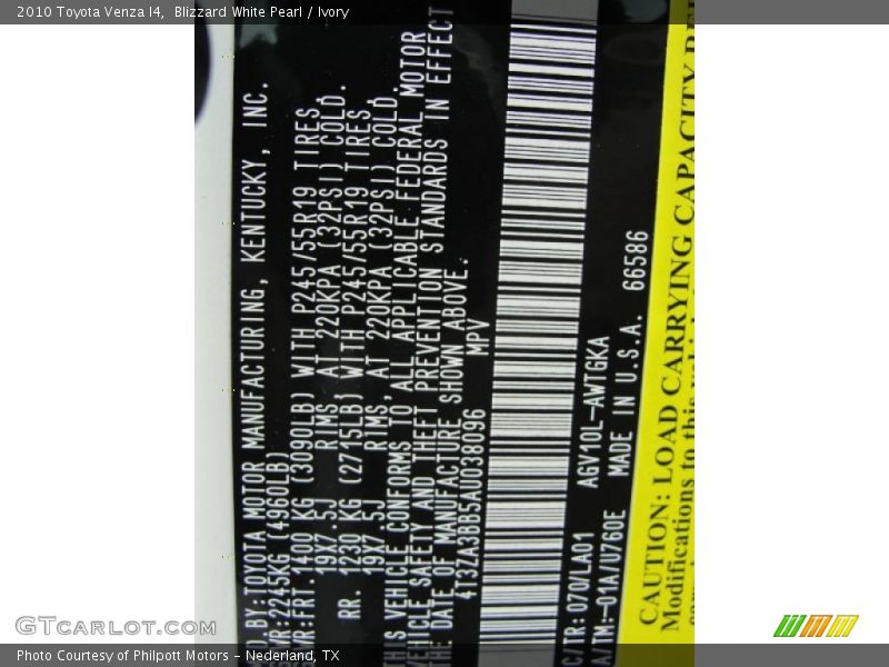 Blizzard White Pearl / Ivory 2010 Toyota Venza I4