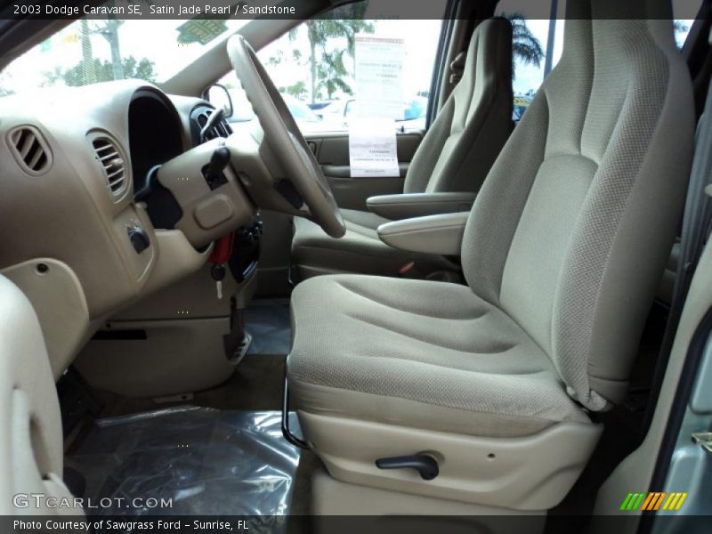  2003 Caravan SE Sandstone Interior