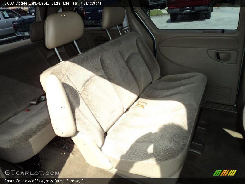 Satin Jade Pearl / Sandstone 2003 Dodge Caravan SE