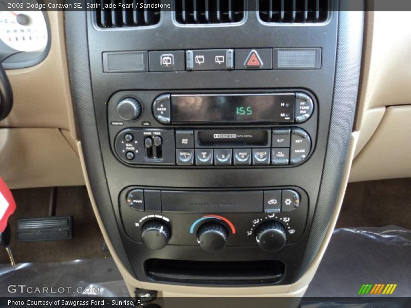 Controls of 2003 Caravan SE