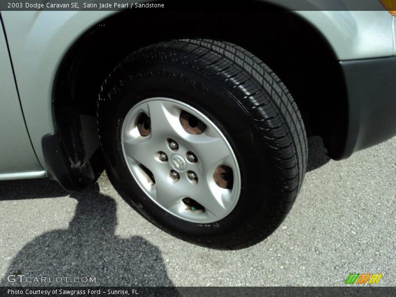 Satin Jade Pearl / Sandstone 2003 Dodge Caravan SE