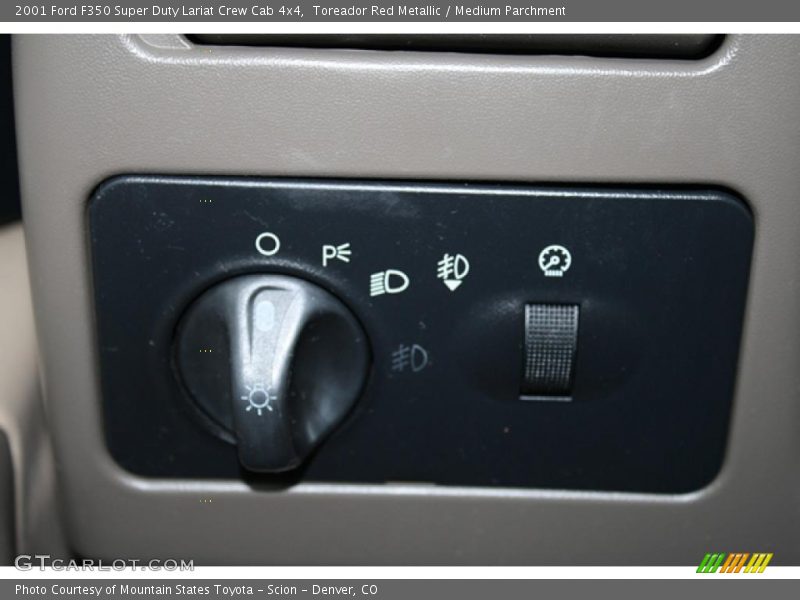Toreador Red Metallic / Medium Parchment 2001 Ford F350 Super Duty Lariat Crew Cab 4x4