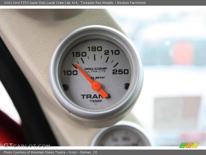 Toreador Red Metallic / Medium Parchment 2001 Ford F350 Super Duty Lariat Crew Cab 4x4