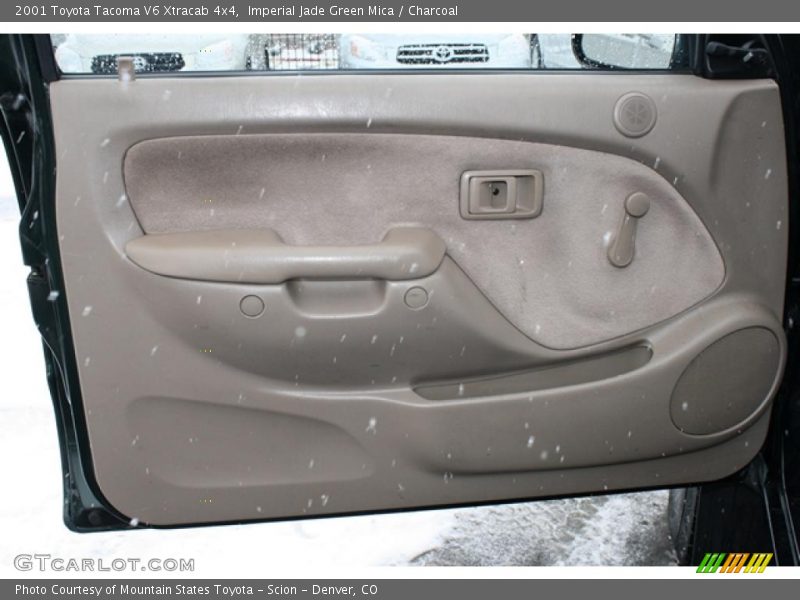 Imperial Jade Green Mica / Charcoal 2001 Toyota Tacoma V6 Xtracab 4x4
