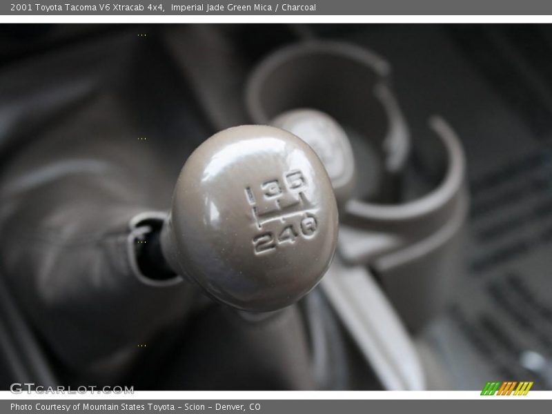 Imperial Jade Green Mica / Charcoal 2001 Toyota Tacoma V6 Xtracab 4x4