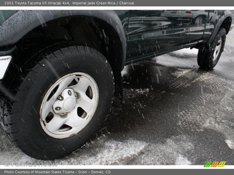 Imperial Jade Green Mica / Charcoal 2001 Toyota Tacoma V6 Xtracab 4x4