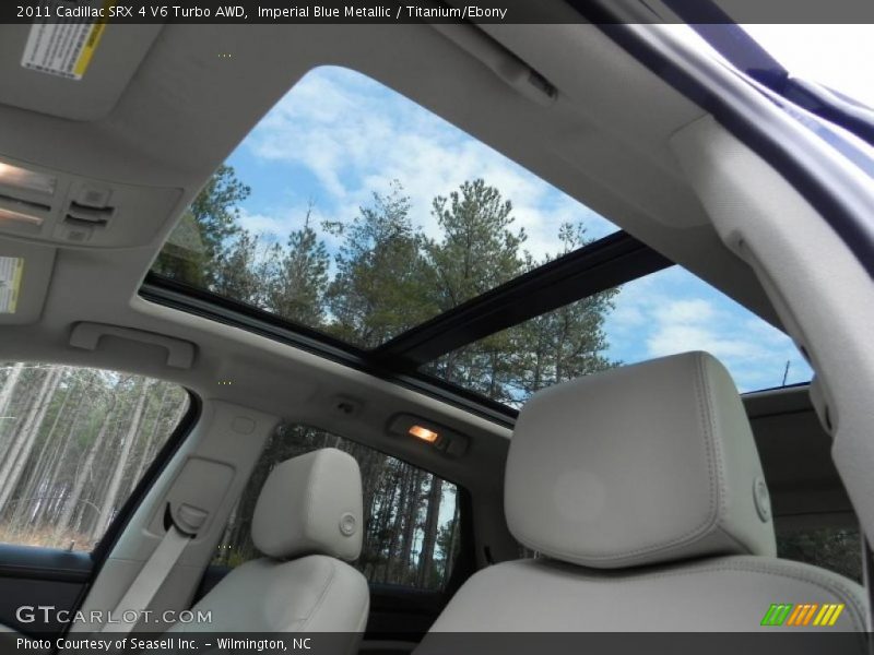 Sunroof of 2011 SRX 4 V6 Turbo AWD