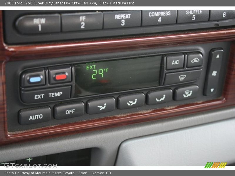 Black / Medium Flint 2005 Ford F250 Super Duty Lariat FX4 Crew Cab 4x4