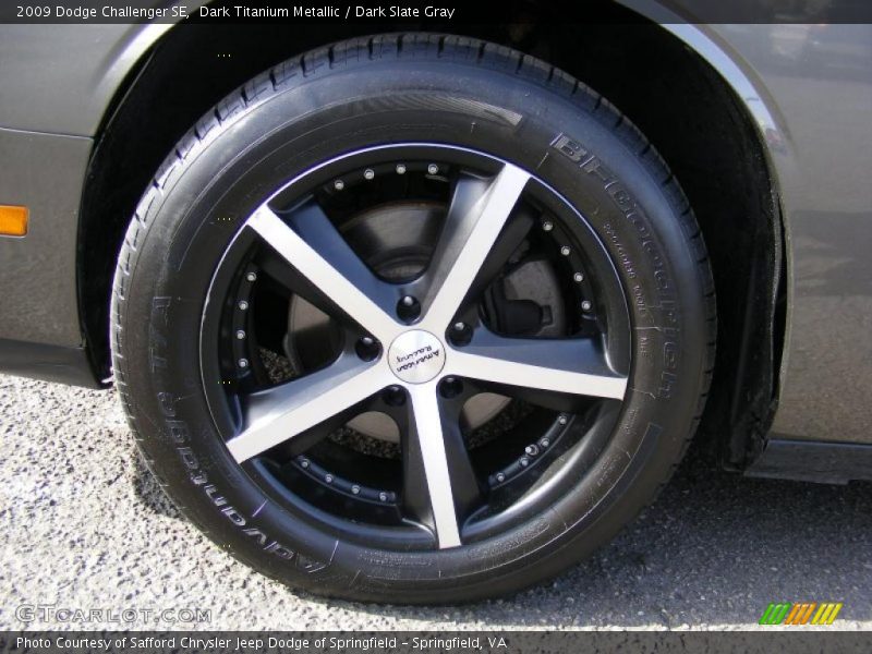 Dark Titanium Metallic / Dark Slate Gray 2009 Dodge Challenger SE