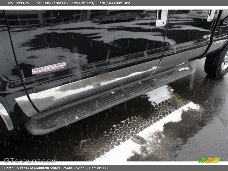 Black / Medium Flint 2005 Ford F250 Super Duty Lariat FX4 Crew Cab 4x4