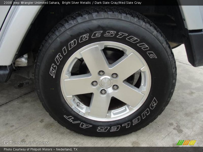 Bright Silver Metallic / Dark Slate Gray/Med Slate Gray 2008 Jeep Wrangler Unlimited Sahara