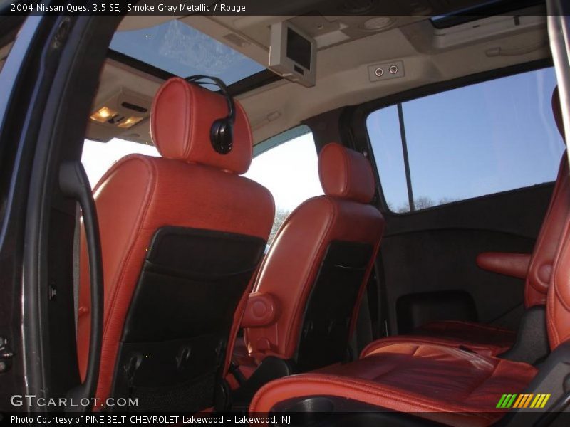  2004 Quest 3.5 SE Rouge Interior