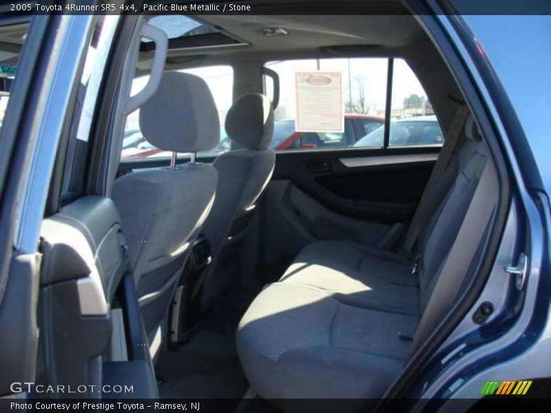 Pacific Blue Metallic / Stone 2005 Toyota 4Runner SR5 4x4