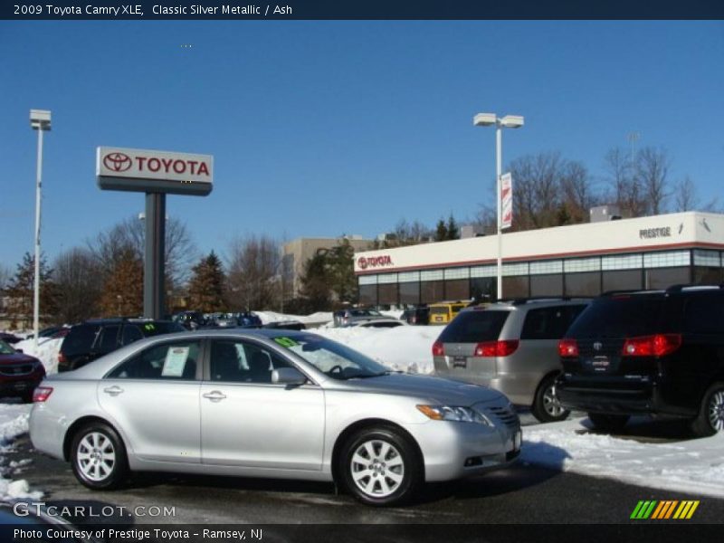 Classic Silver Metallic / Ash 2009 Toyota Camry XLE