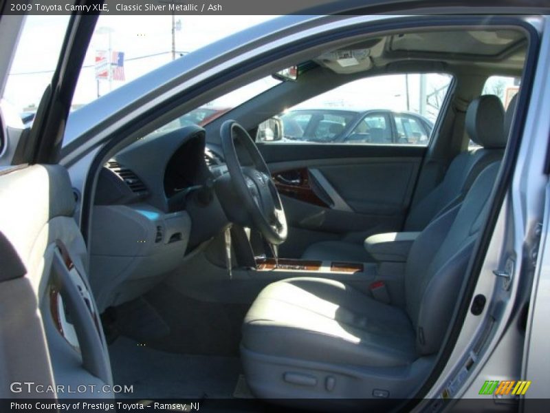 Classic Silver Metallic / Ash 2009 Toyota Camry XLE