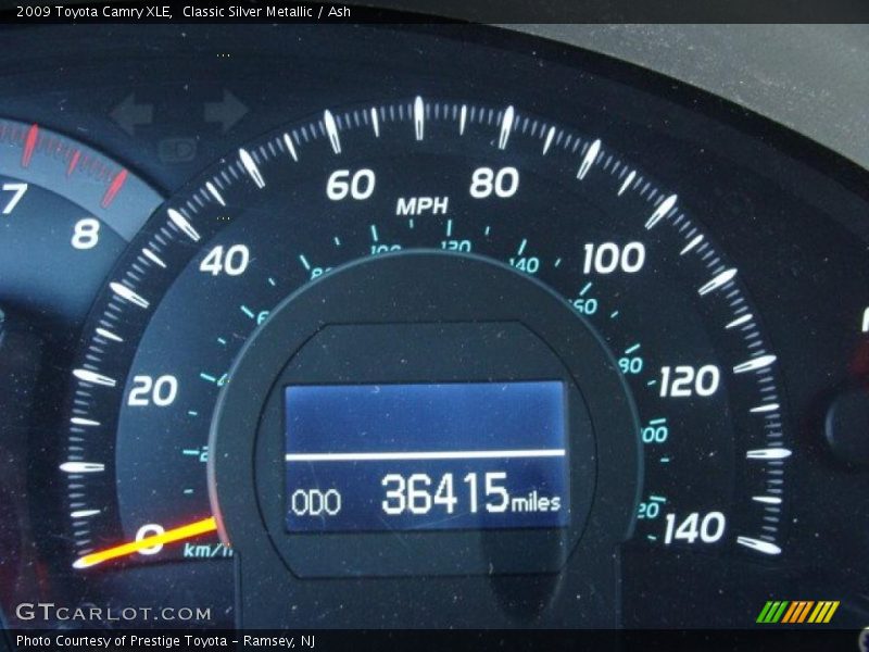 Classic Silver Metallic / Ash 2009 Toyota Camry XLE