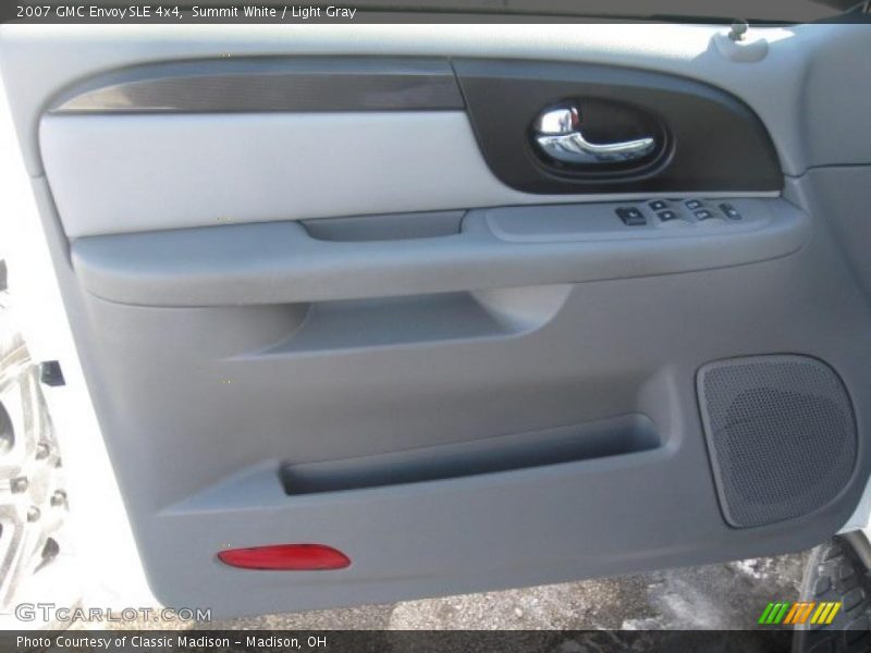 Summit White / Light Gray 2007 GMC Envoy SLE 4x4