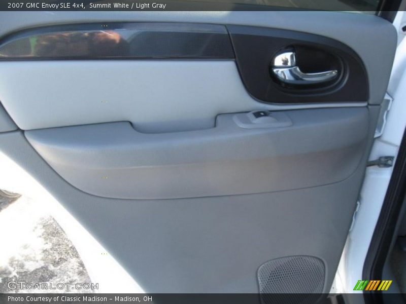 Summit White / Light Gray 2007 GMC Envoy SLE 4x4