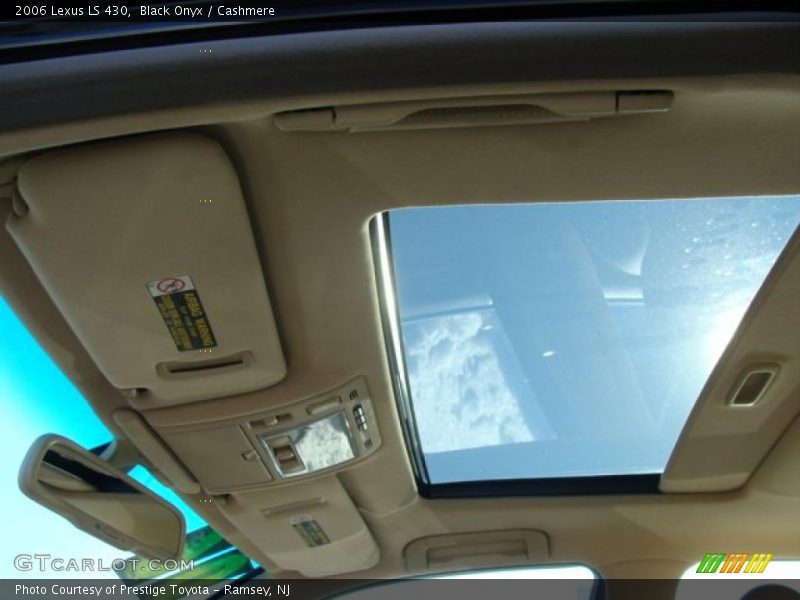 Black Onyx / Cashmere 2006 Lexus LS 430