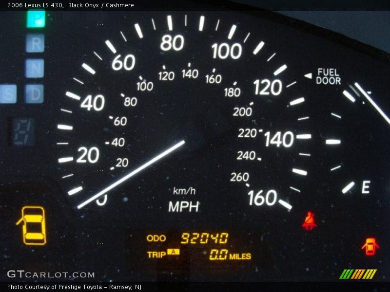 Black Onyx / Cashmere 2006 Lexus LS 430