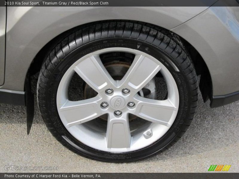 Titanium Gray / Red/Black Sport Cloth 2010 Kia Soul Sport