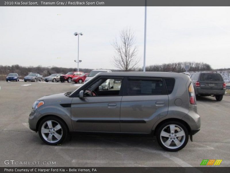 Titanium Gray / Red/Black Sport Cloth 2010 Kia Soul Sport