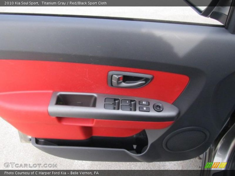 Titanium Gray / Red/Black Sport Cloth 2010 Kia Soul Sport