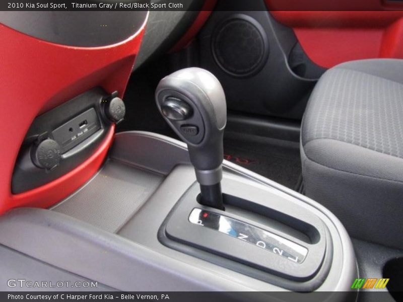 Titanium Gray / Red/Black Sport Cloth 2010 Kia Soul Sport
