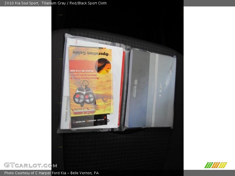 Titanium Gray / Red/Black Sport Cloth 2010 Kia Soul Sport