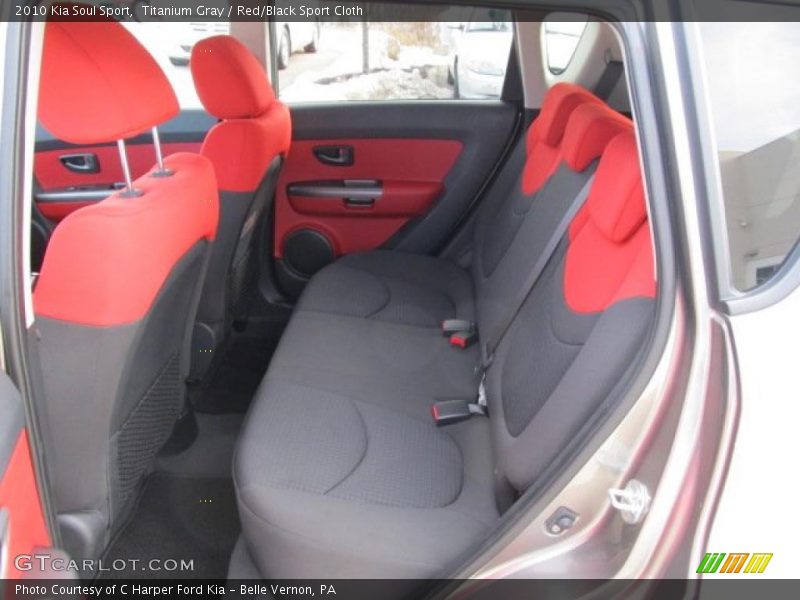 Titanium Gray / Red/Black Sport Cloth 2010 Kia Soul Sport