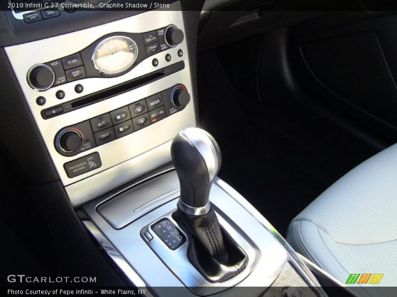  2010 G 37 Convertible 7 Speed ASC Automatic Shifter