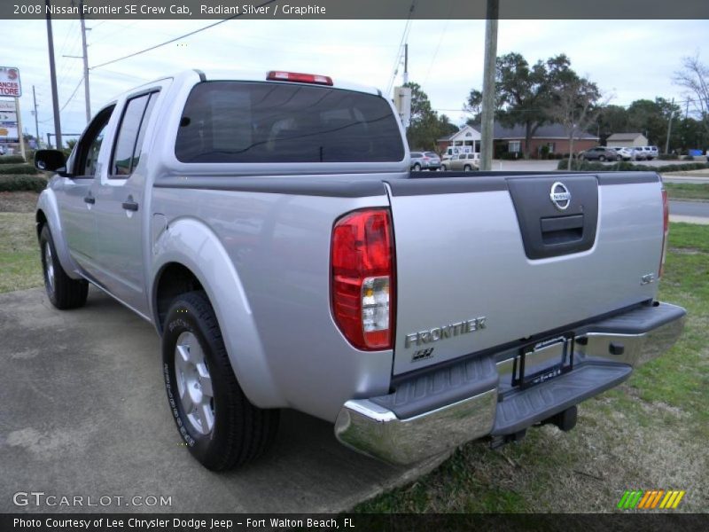 Radiant Silver / Graphite 2008 Nissan Frontier SE Crew Cab