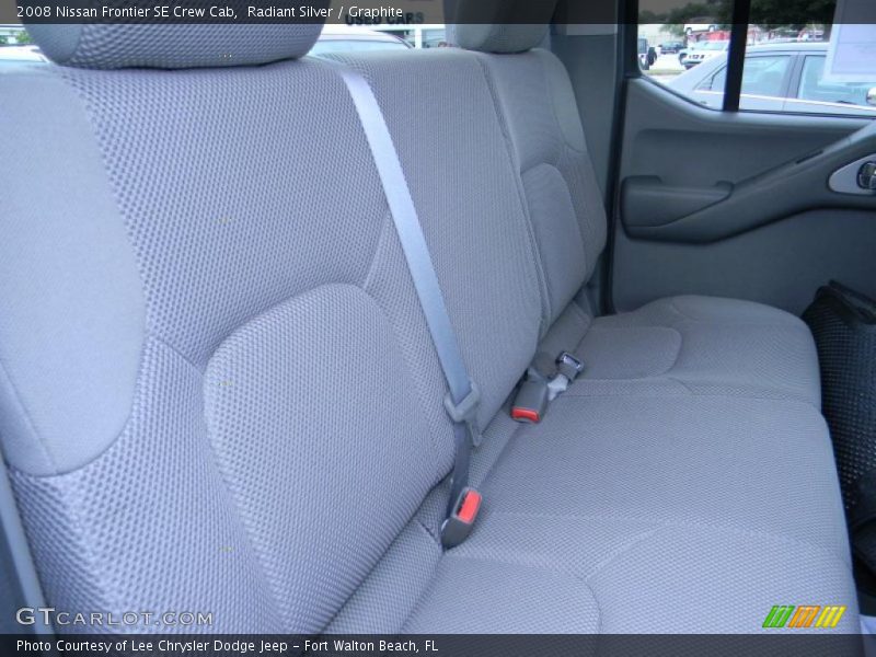 Radiant Silver / Graphite 2008 Nissan Frontier SE Crew Cab