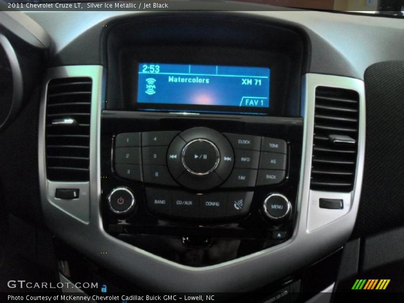 Silver Ice Metallic / Jet Black 2011 Chevrolet Cruze LT