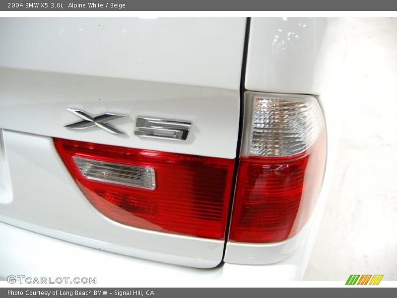 Alpine White / Beige 2004 BMW X5 3.0i