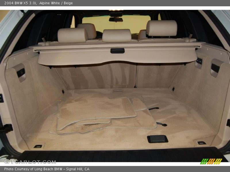 Alpine White / Beige 2004 BMW X5 3.0i