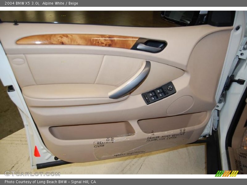 Alpine White / Beige 2004 BMW X5 3.0i