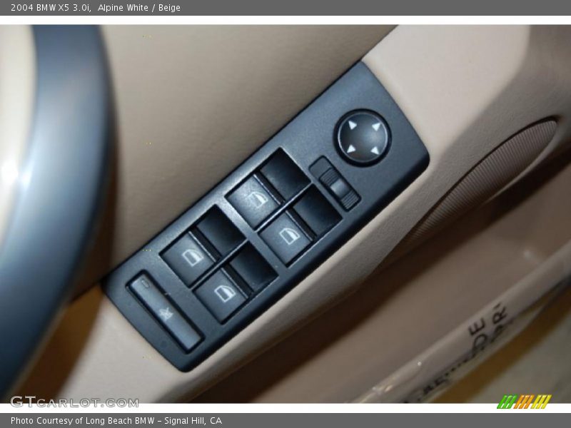 Alpine White / Beige 2004 BMW X5 3.0i