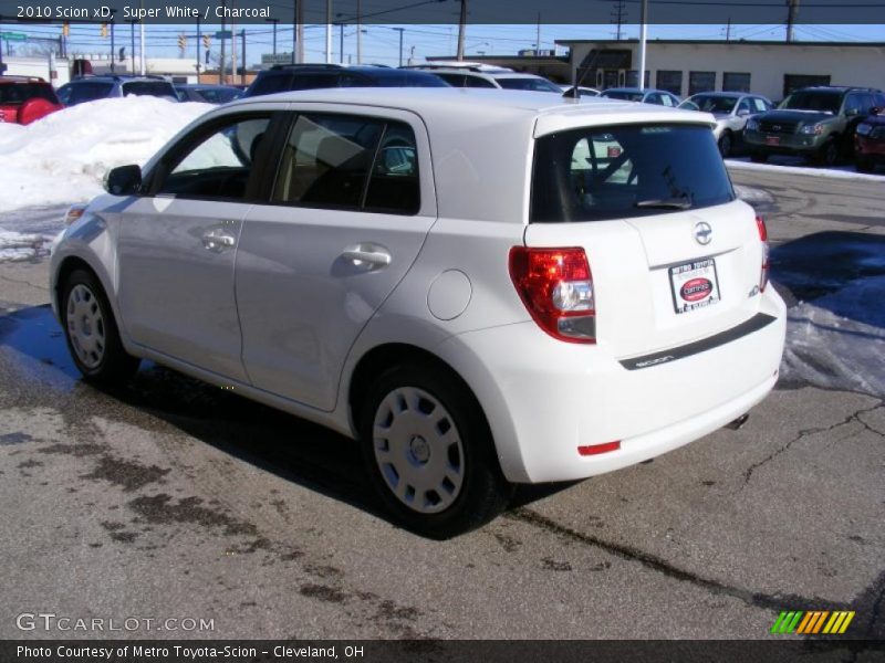 Super White / Charcoal 2010 Scion xD