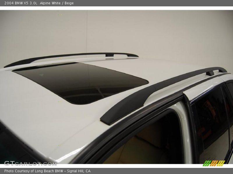 Alpine White / Beige 2004 BMW X5 3.0i