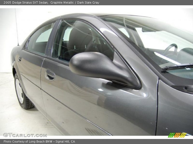 Graphite Metallic / Dark Slate Gray 2005 Dodge Stratus SXT Sedan