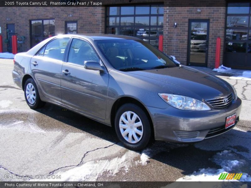 Phantom Gray Pearl / Taupe 2005 Toyota Camry LE