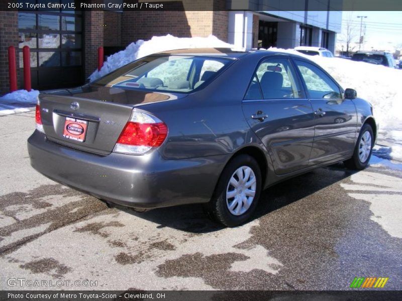 Phantom Gray Pearl / Taupe 2005 Toyota Camry LE