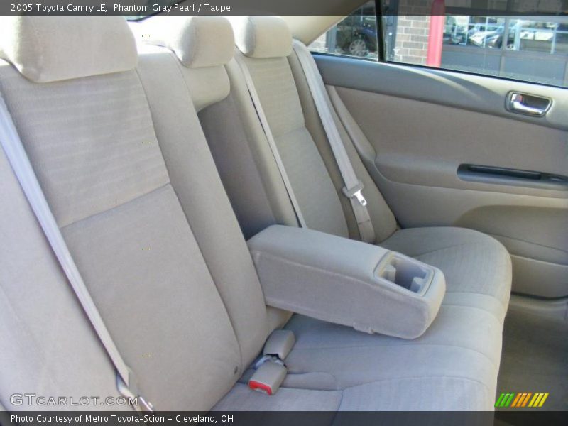 Phantom Gray Pearl / Taupe 2005 Toyota Camry LE